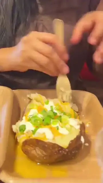 A family food outing